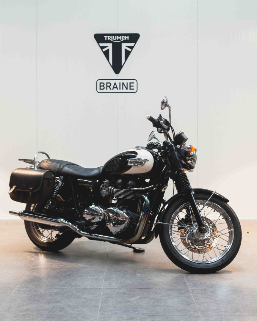 BONNEVILLE T 100 2011 ( faux carbus )