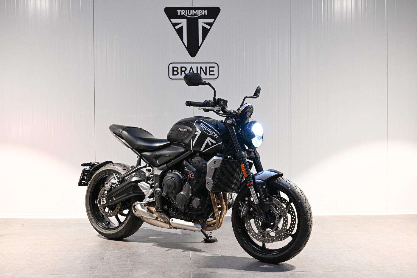 TRIDENT 660 Union Jack