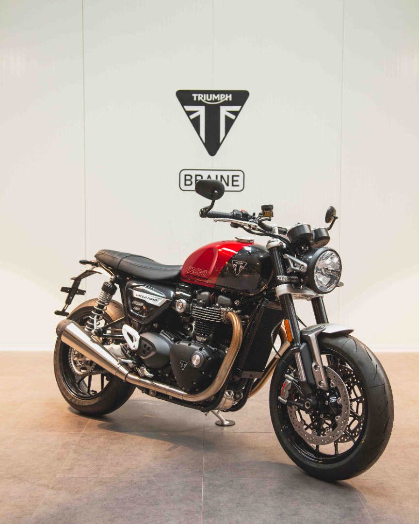 Speed Twin 1200 2024 -14990 € + 1000 € d'accessoires offerts