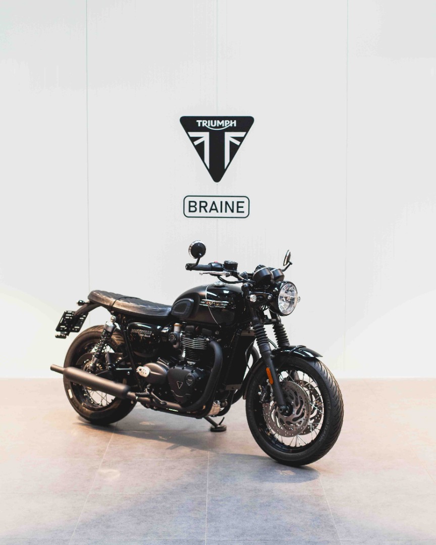 Bonneville T 120 Black equiped