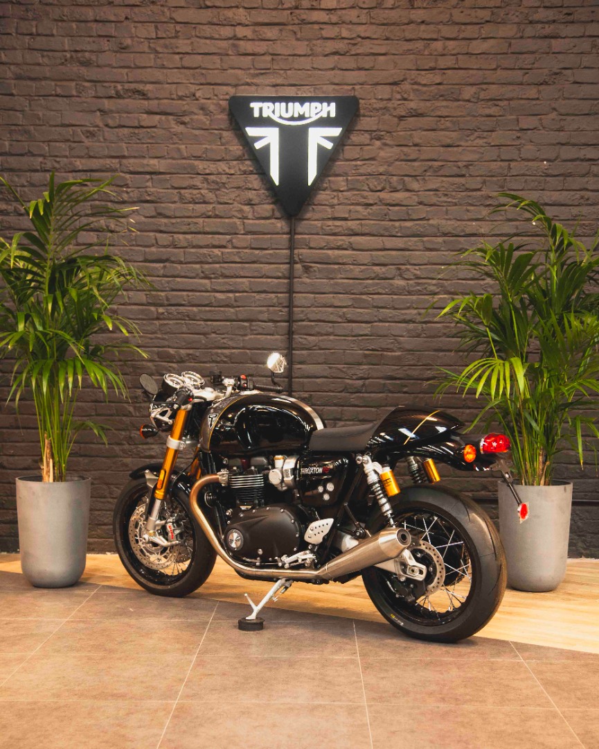 Thruxton 1200 RS - 17995 €